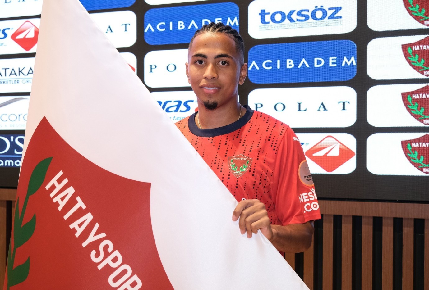 Kocaelispor'dan Transfer Müjdesi Rigoberto Rivas,