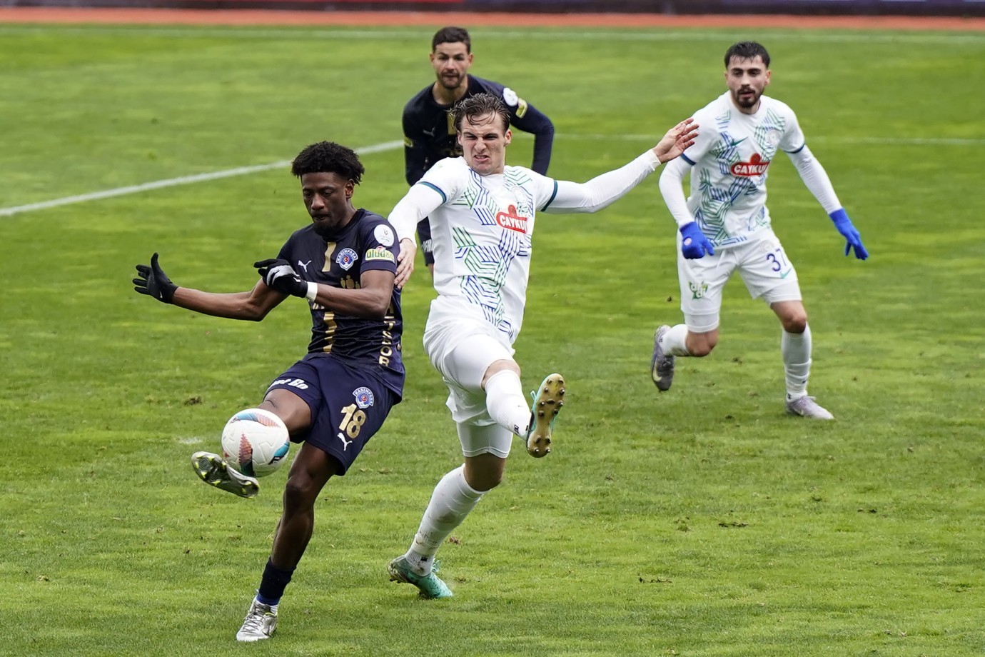 Kasımpaşa: 3 - Çaykur Rizespor: 2