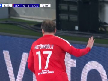 Kerem Aktürkoğlu Asasının Tozunu Aldı