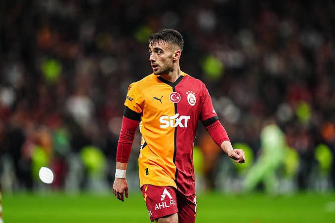 Yunus Akgün, Derbi Maçıyla Sahalara Dönüyor!