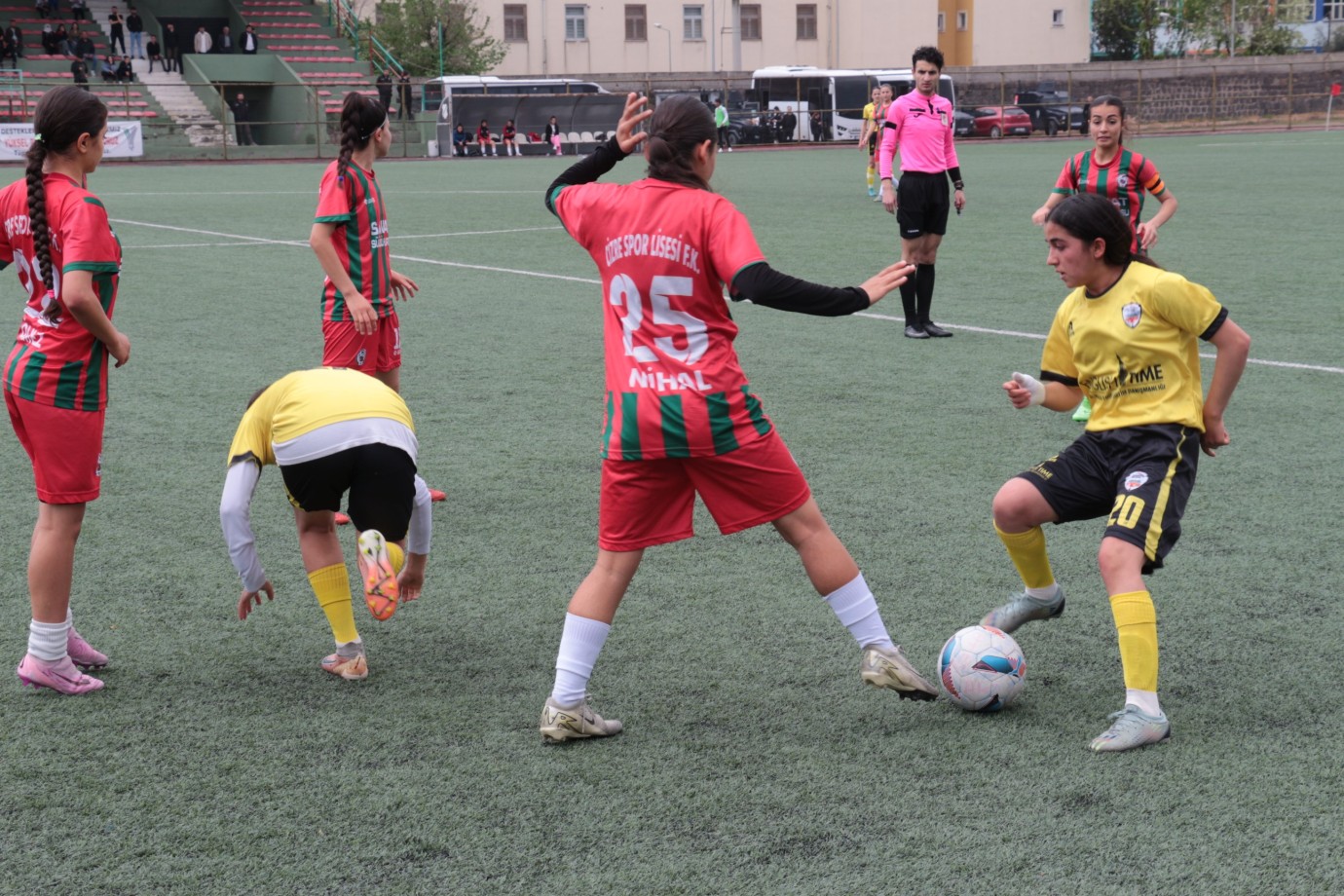 Cizre Spor Lisesiç 4 - Hakkari Hayalkent Spor:4