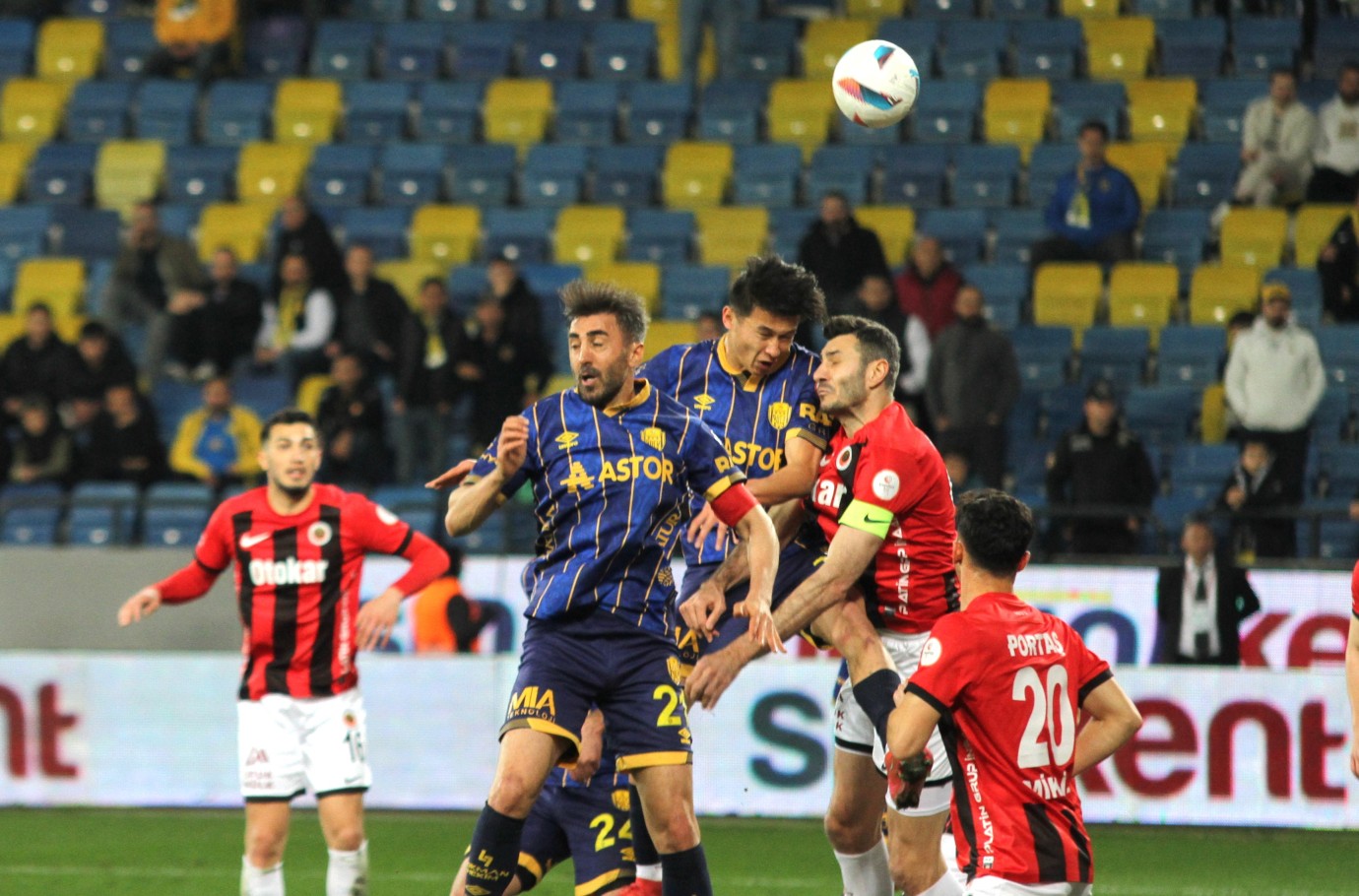MKE Ankaragücü: 0 - Gençlerbirliği: 3