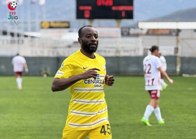 Stanley Ohawuchi 3 Ligde Yıldızlaştı.
