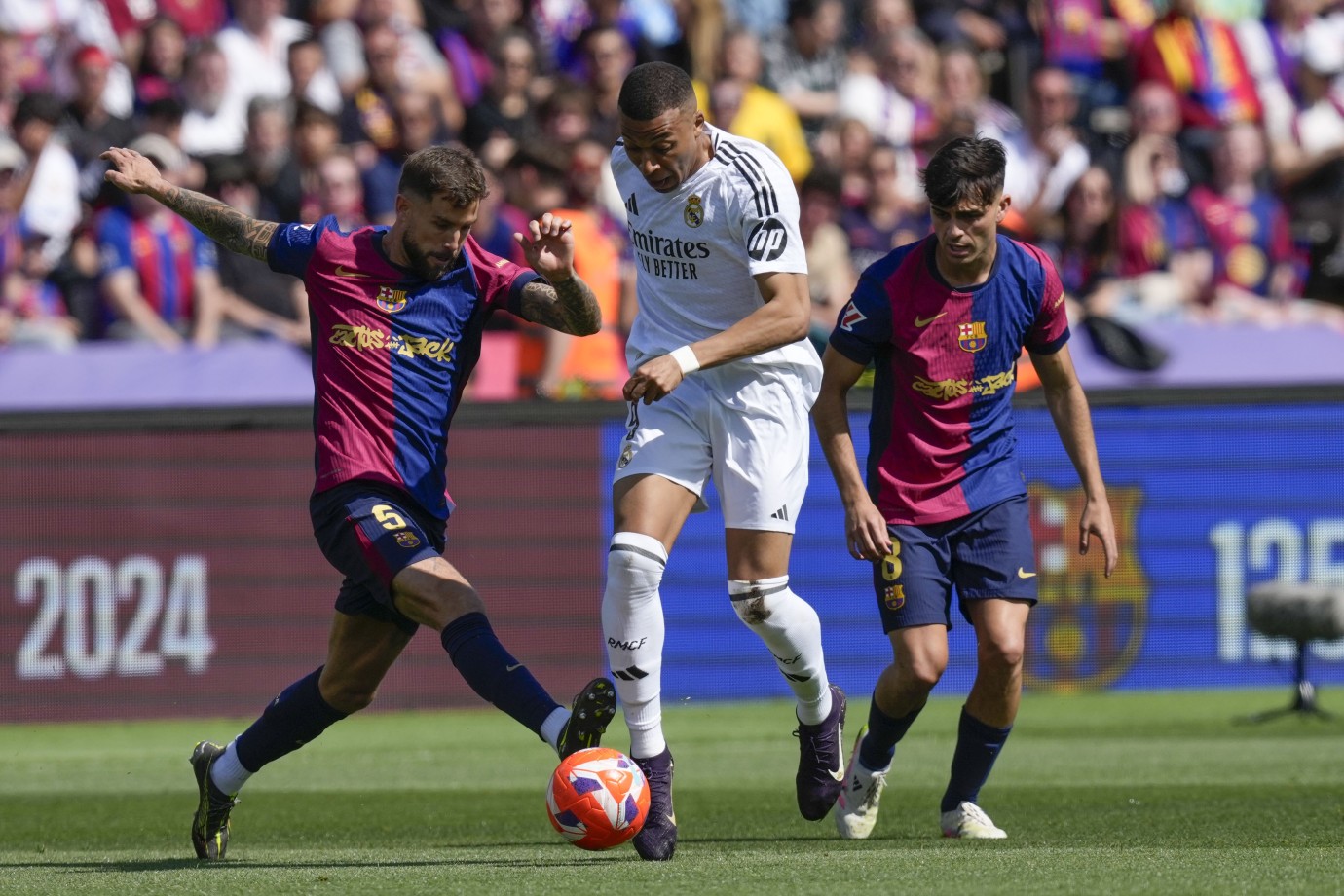 Barcelona, El Clasico'da kazandı