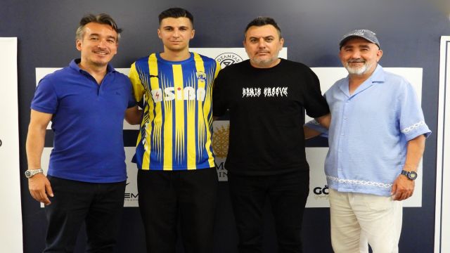 Ümit Ozan Kazmaz Etimesgut'ta