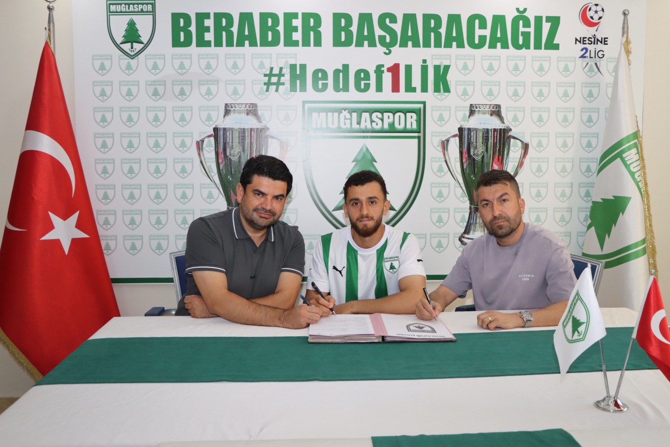 Muğlaspor’da ilk dış transfer