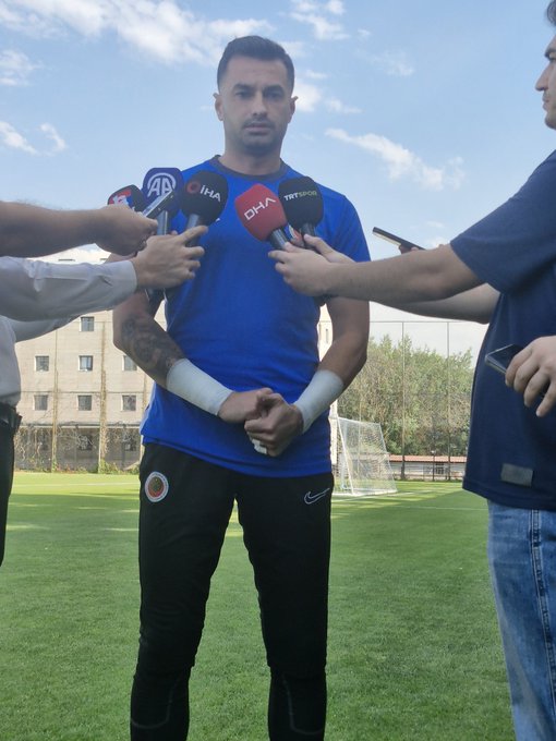 Gökhan Akkan: “Yarım Kalan Hikâyeyi Tamamlamak İçin Buradayım”