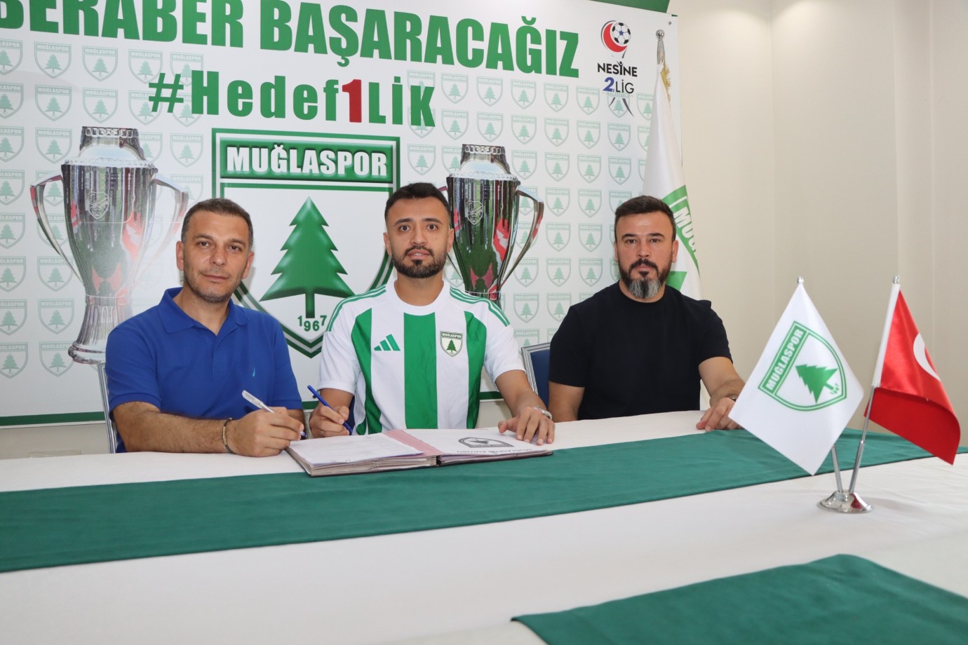 Muğlaspor savunmasına tecrübeli isim