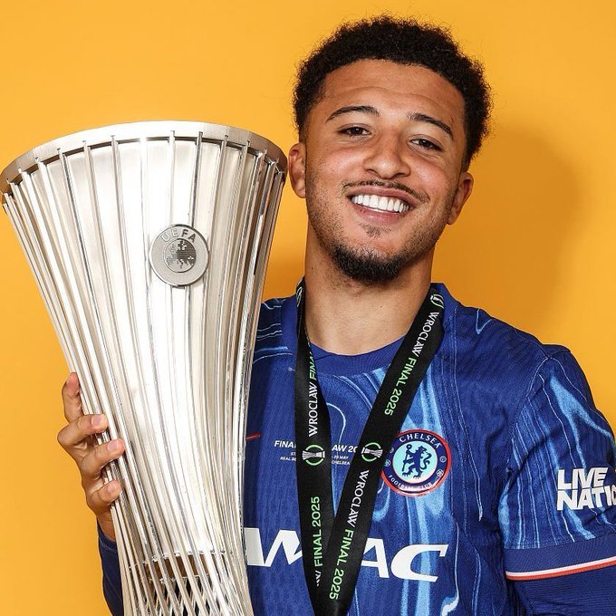 Jadon Sancho, Beşiktaş’ın Teklifini Reddetti!