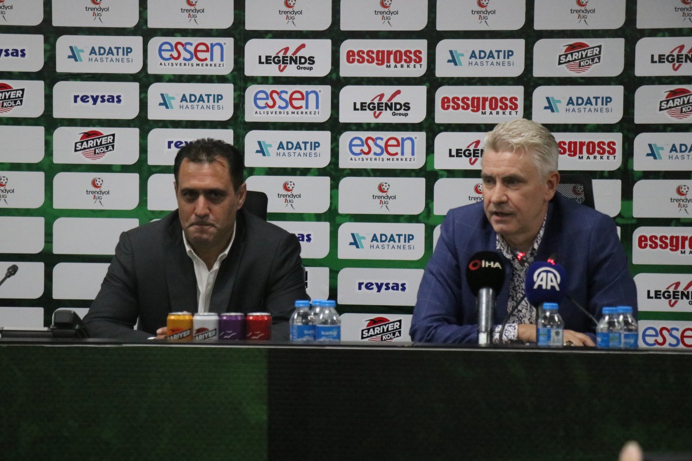 Sakaryaspor’da Serhat Sütlü için imza töreni düzenlendi