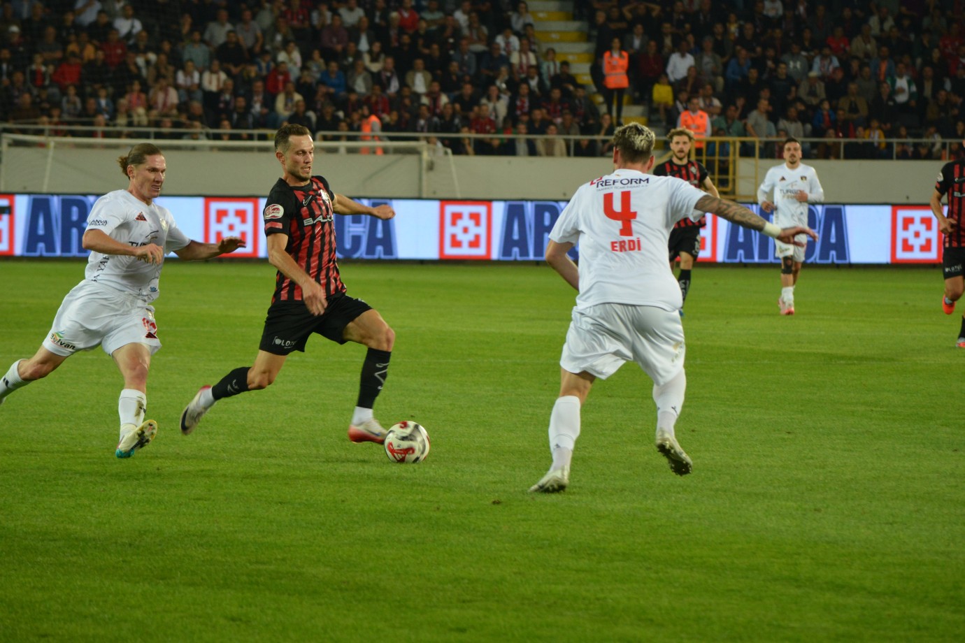 Çorum FK: 0 - Vanspor FK: 0