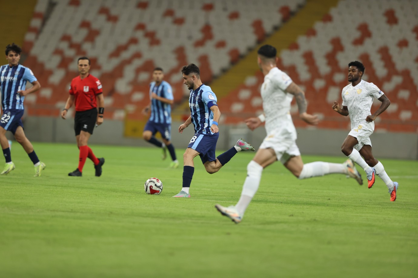 Adana Demirspor: 0 - Erzurumspor FK: 3