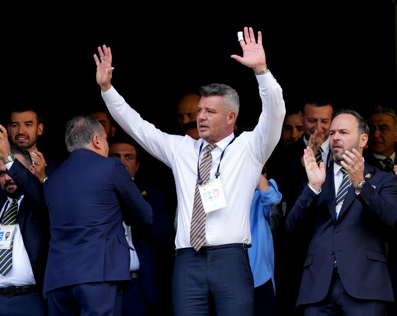 Sadettin Saran, Fenerbahçe'nin 38. başkanı oldu