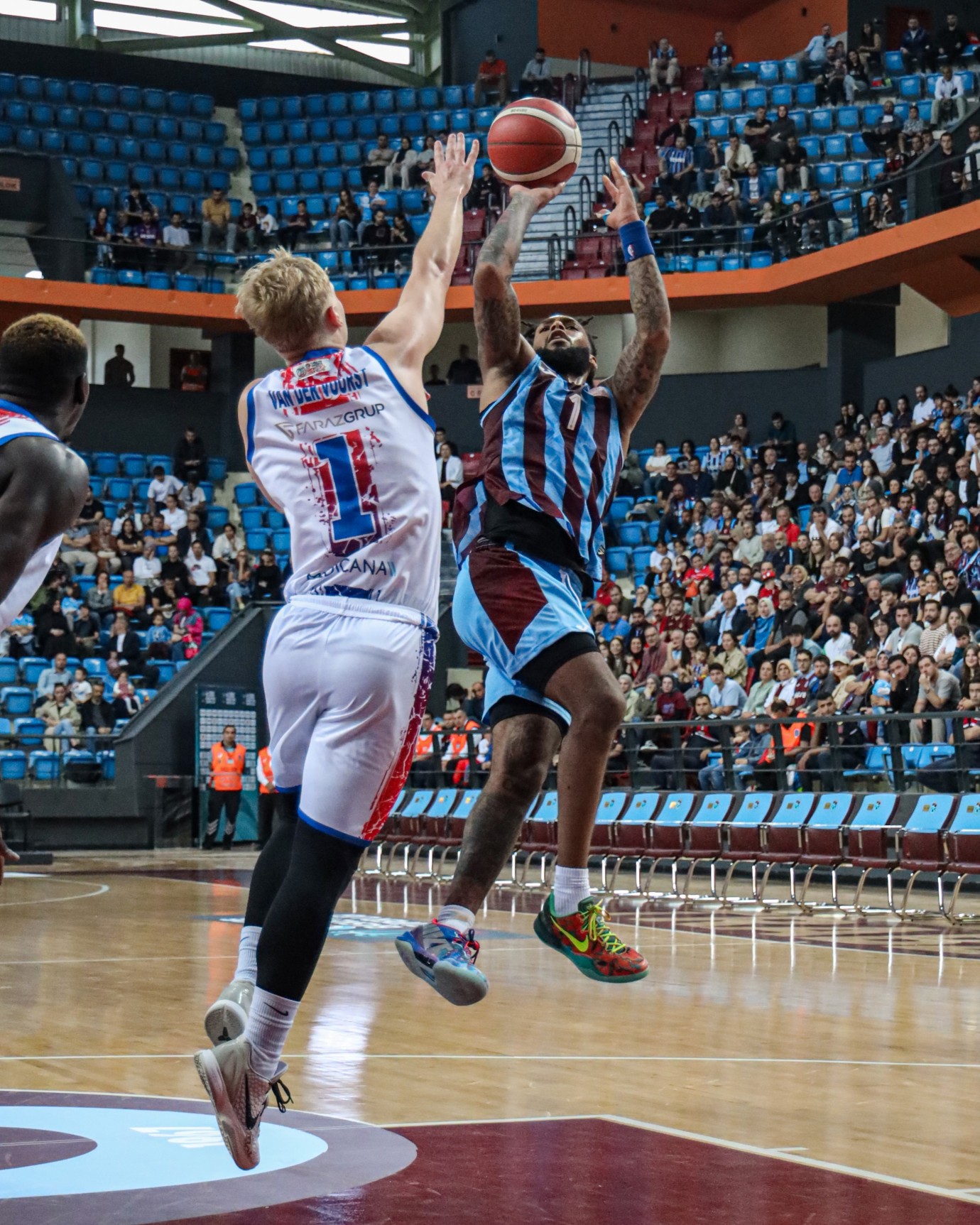 Trabzonspor: 94 - Büyükçekmece Basketbol: 76