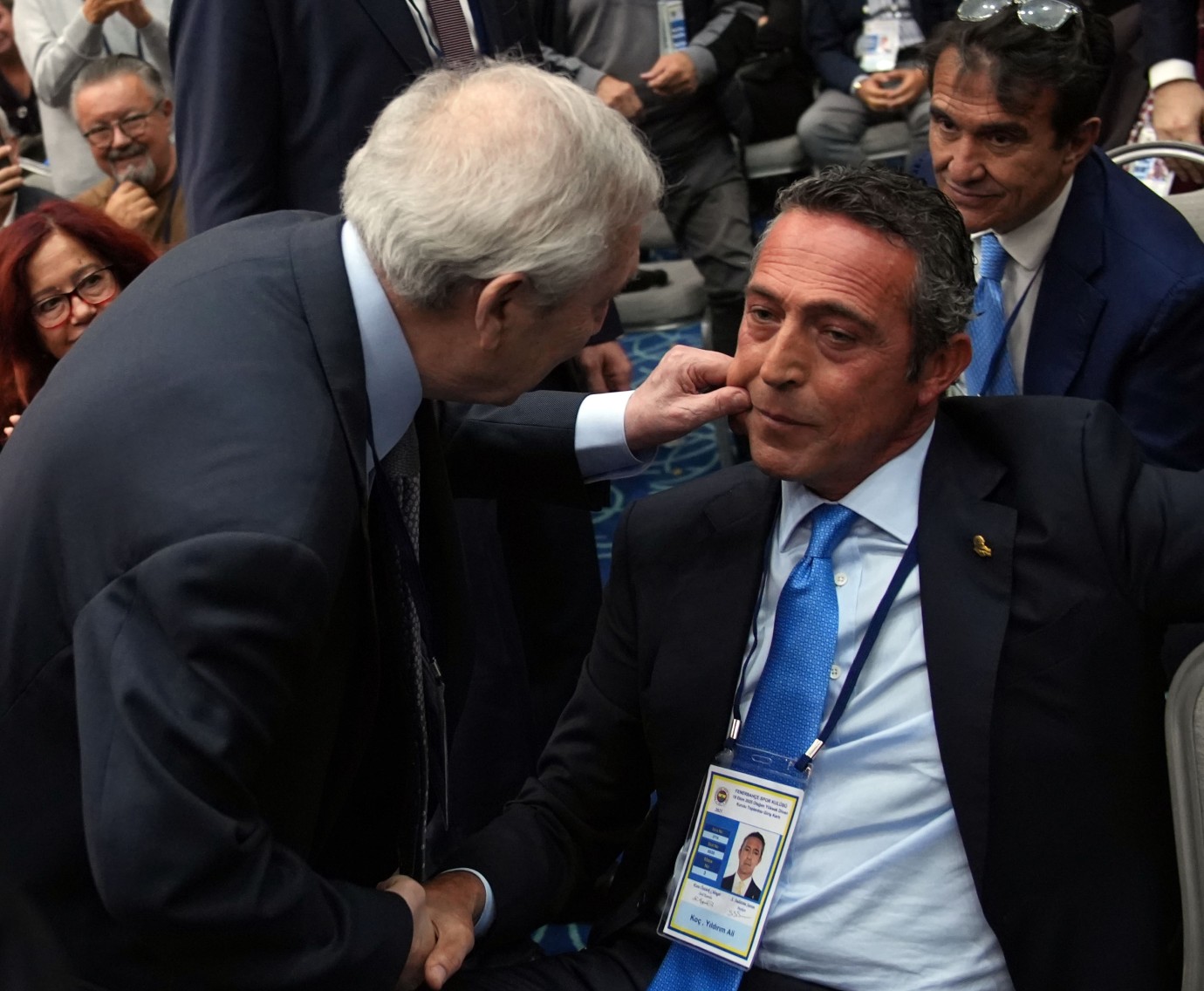 Aziz Yıldırım'dan Ali Koç'a: 