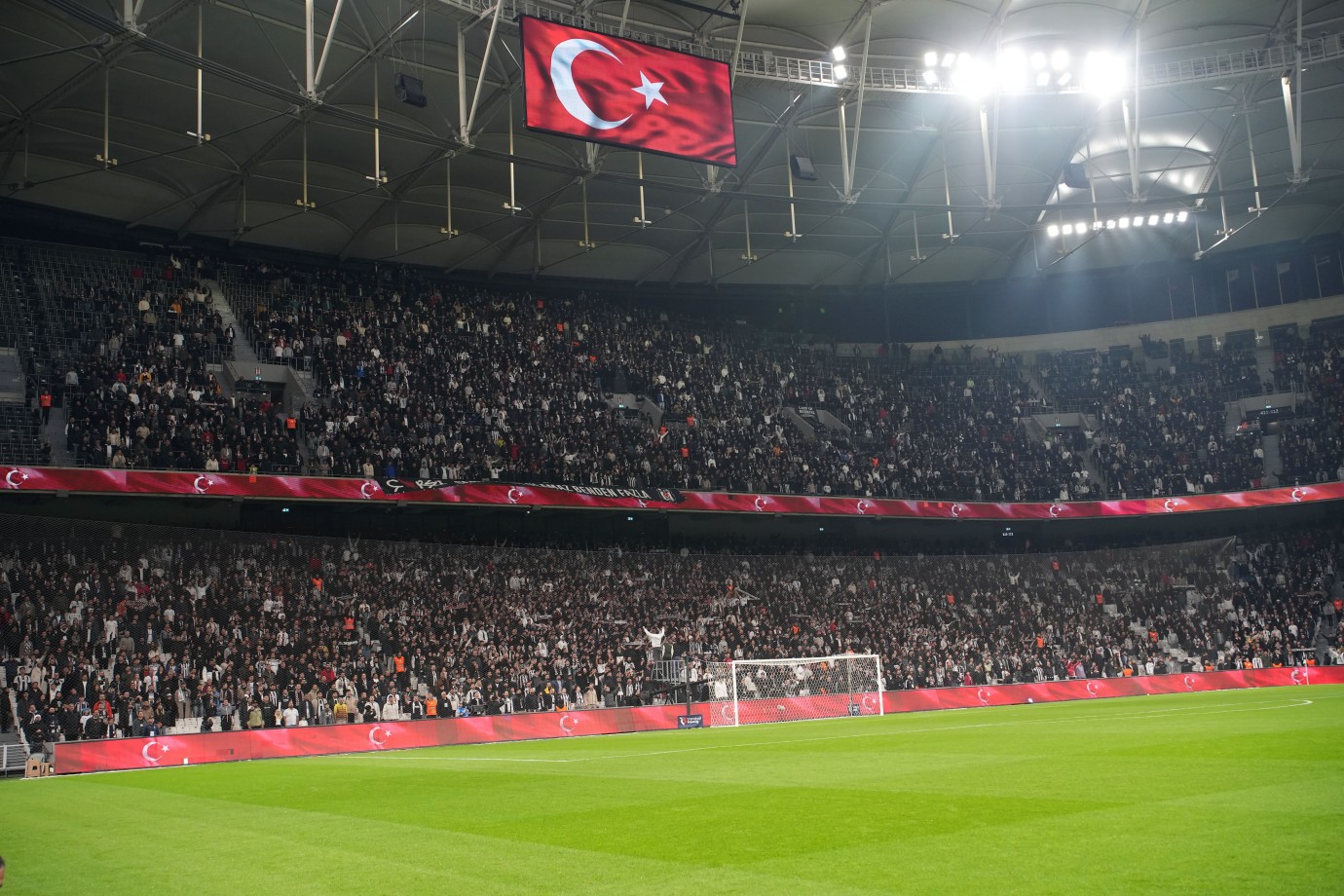 Tüpraş Stadyumu’nda ‘istifa’ sesleri