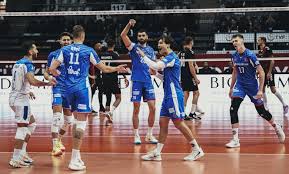 Efeler Ligi: Halkbank: 3 - Spor Toto: 0