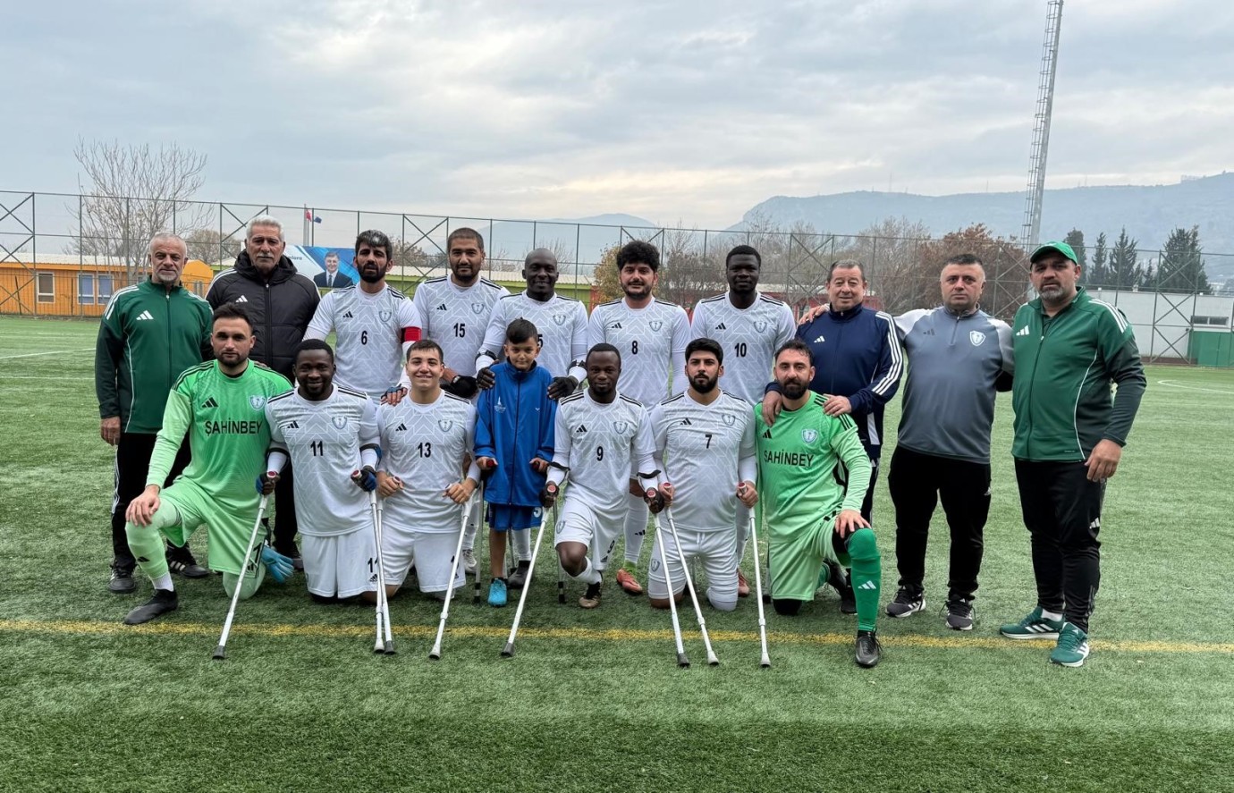 Şahinbey Amputeden farklı galibiyet 11-0