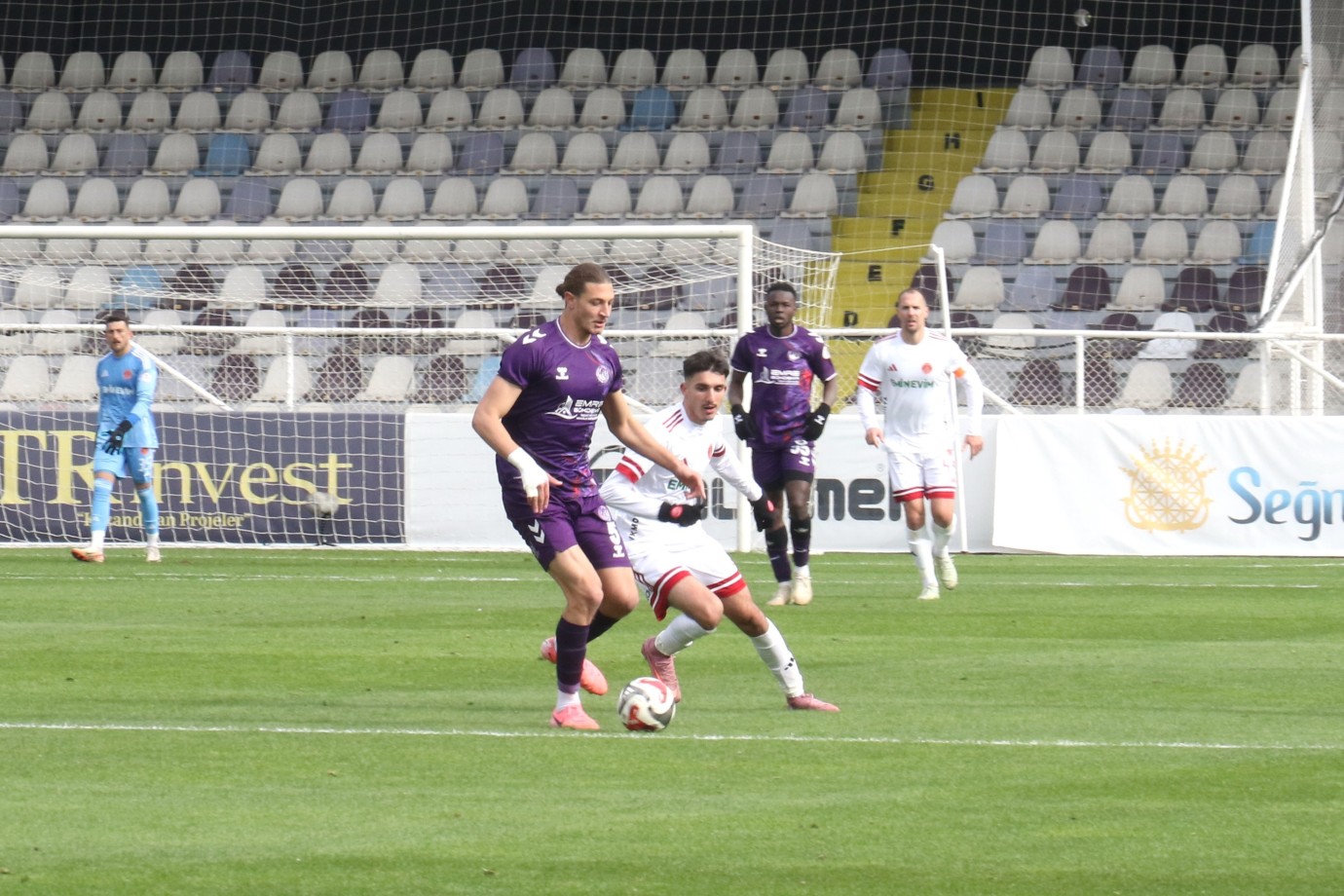 Ankara Keçiörengücü: 3 - Ümraniyespor: 1