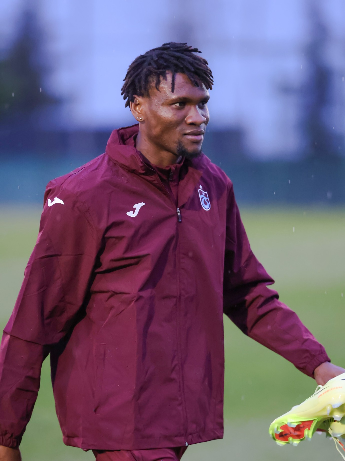 Trabzonspor’un yeni transferi Chibuike Nwaiwu