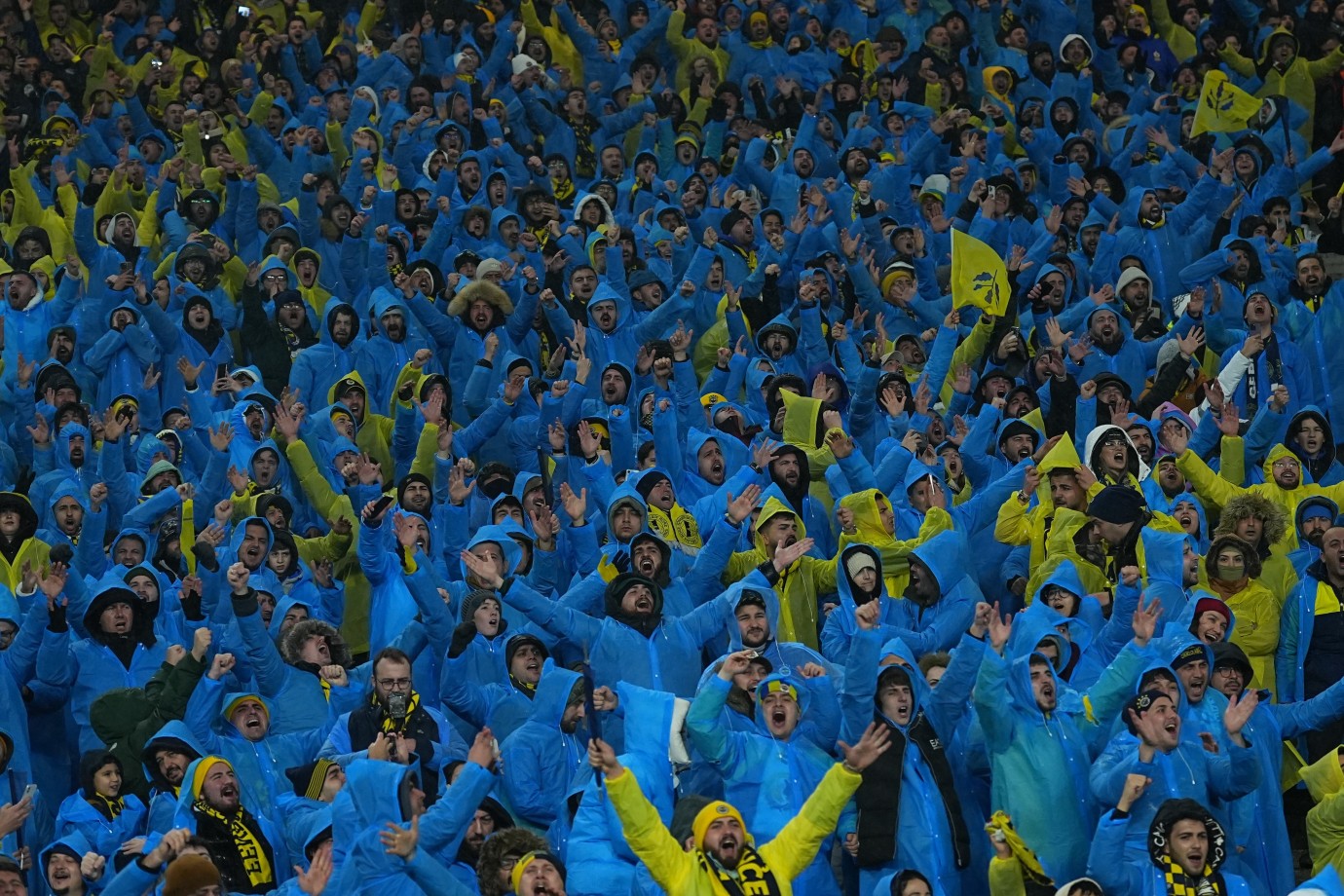 Turkcell Süper Kupa finalini 58 bin 397 seyirci takip etti