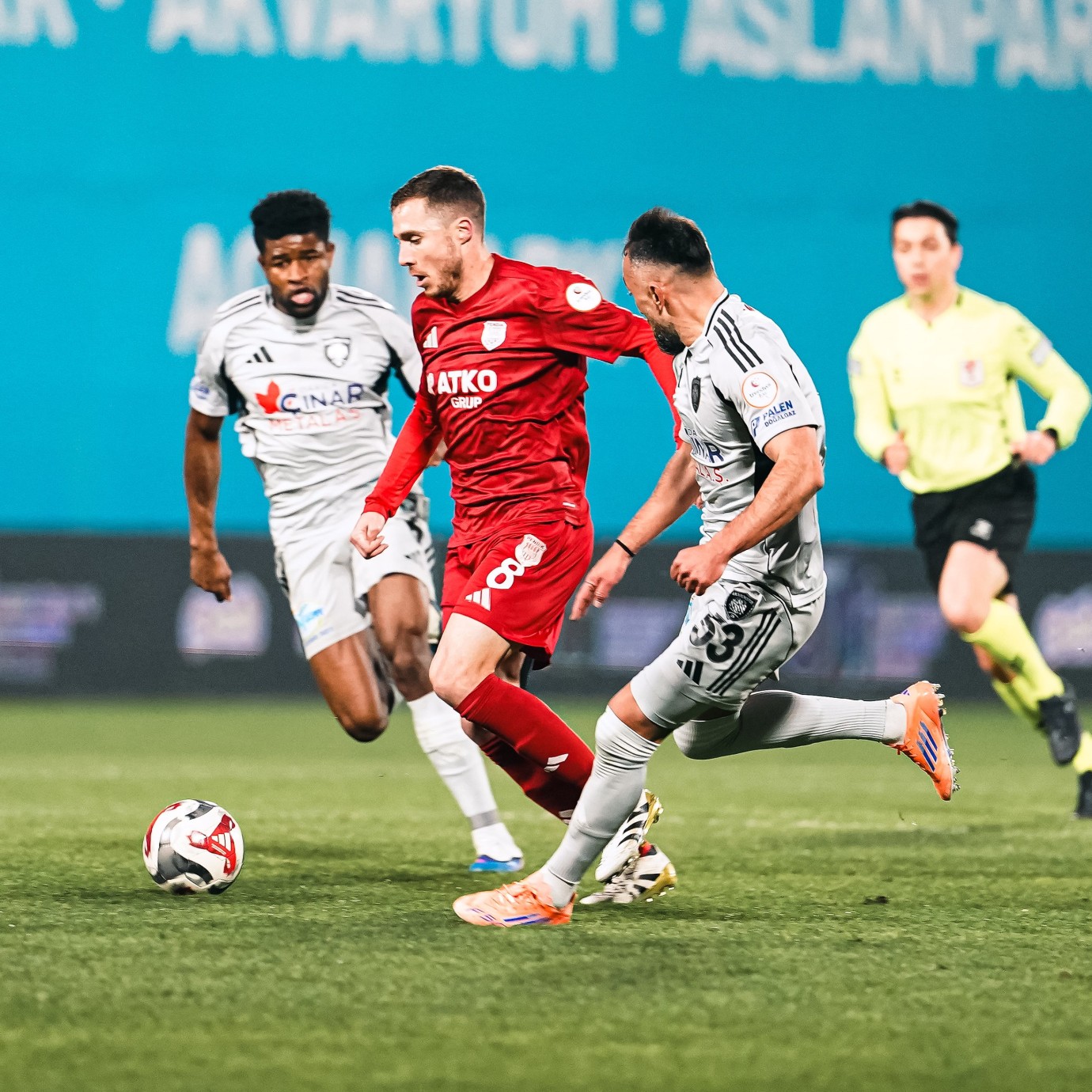 Pendikspor: 1 - Erzurumspor FK: 2