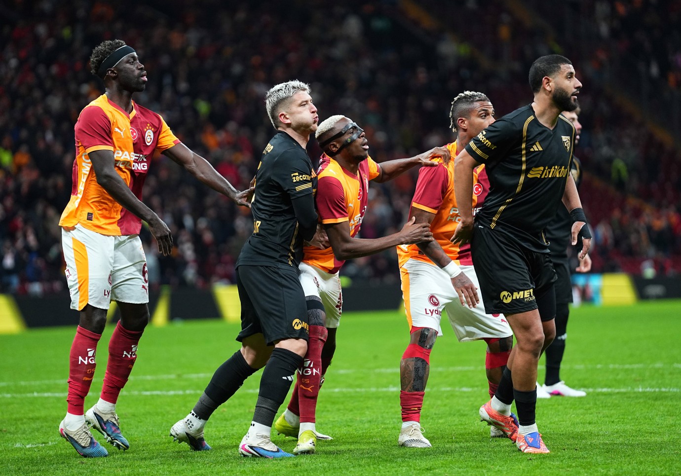 Galatasaray: 4 - Kayserispor: 0 