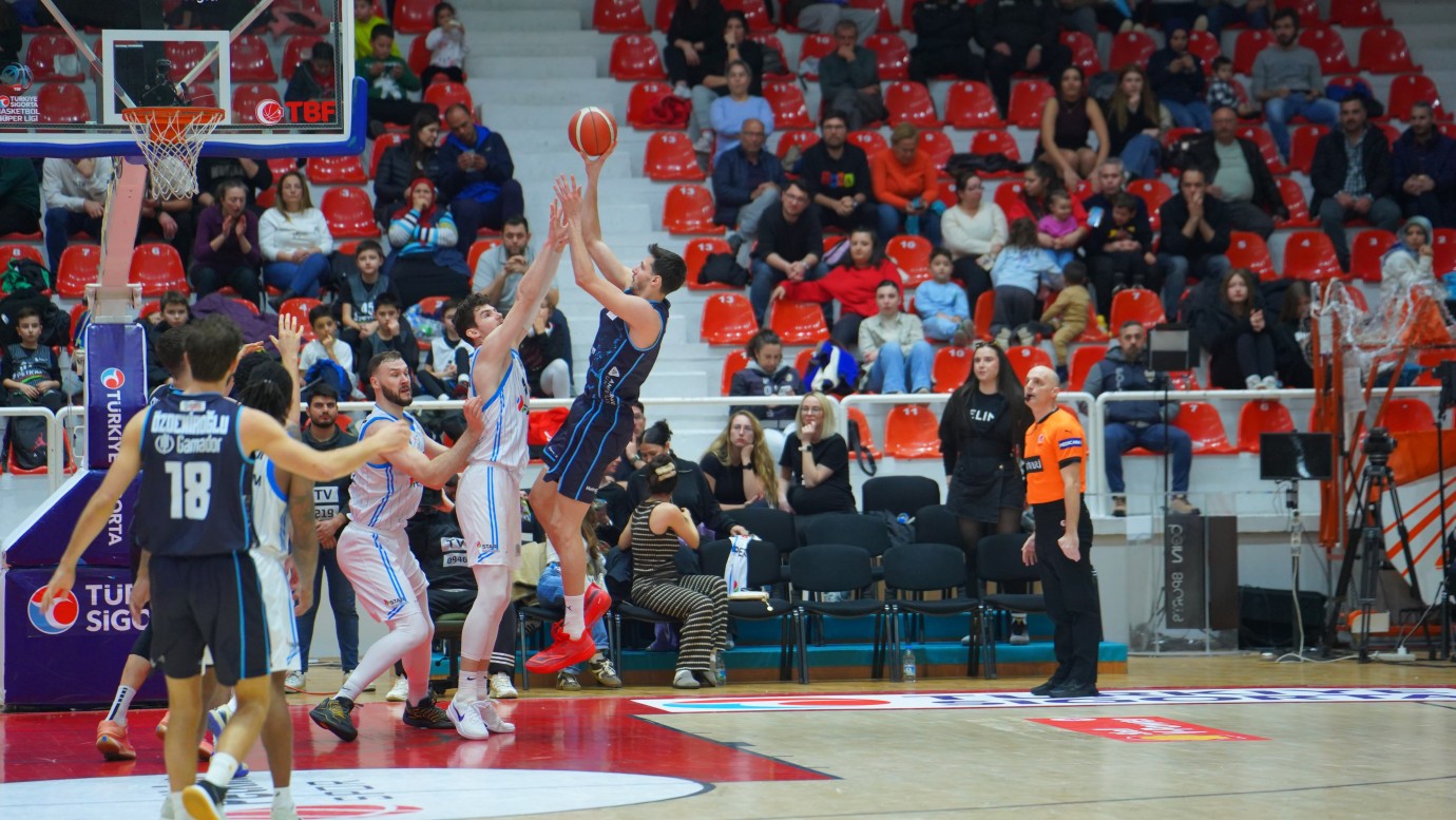 Aliağa Petkimspor: 86 - Türk Telekom : 77