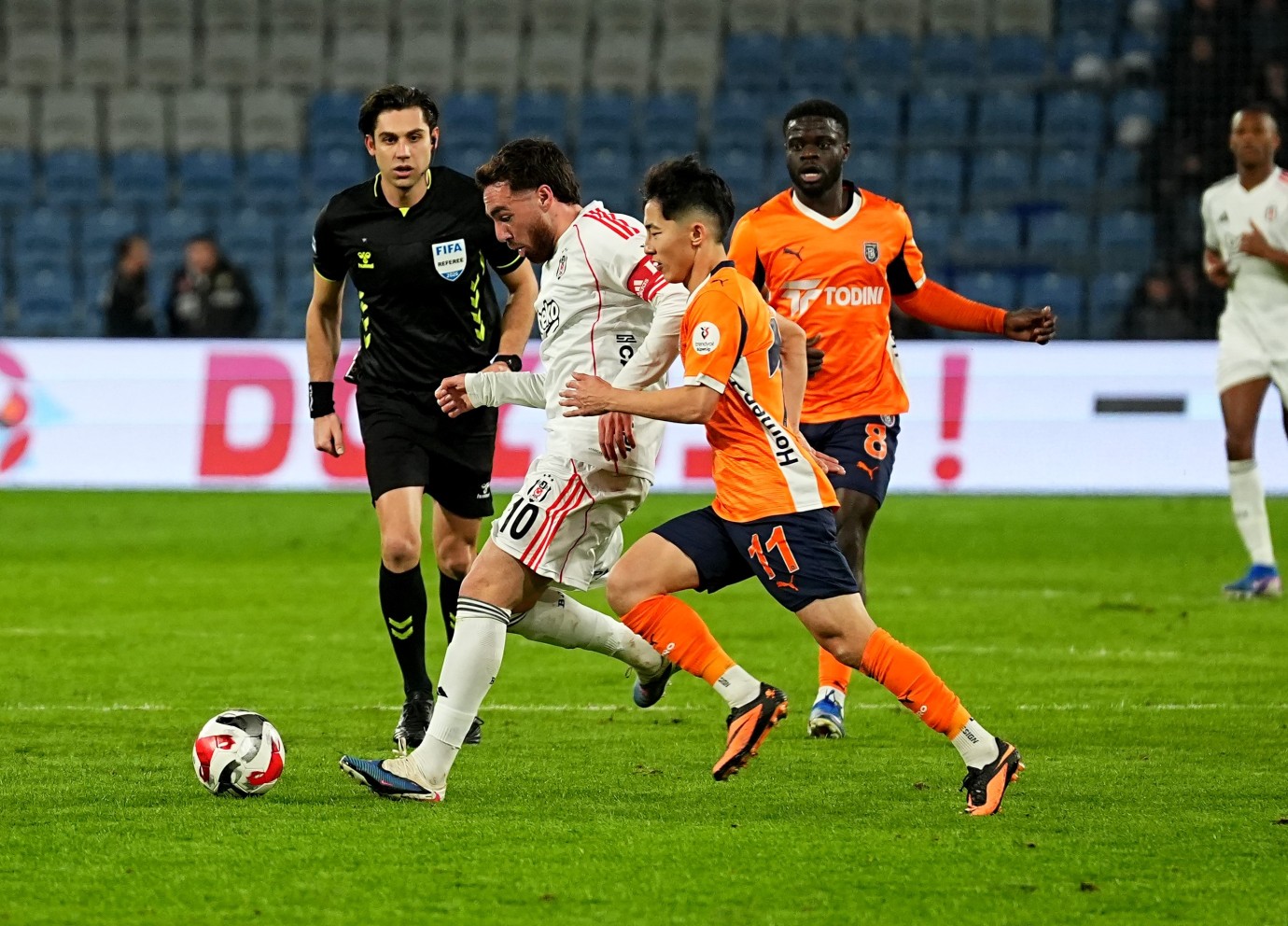 RAMS Başakşehir: 2 - Beşiktaş: 3
