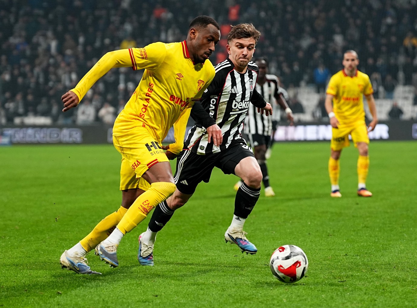 Beşiktaş: 4 - Göztepe: 0