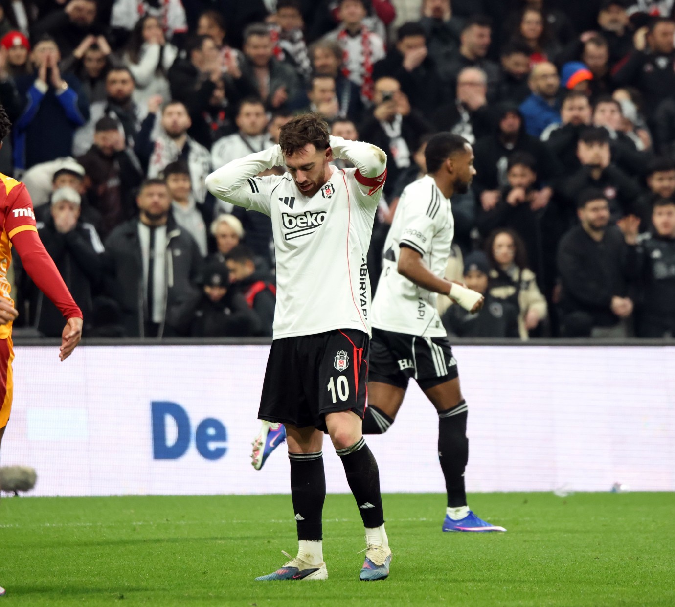 Beşiktaş'ın evindeki yenilgisizlik serisi bitti