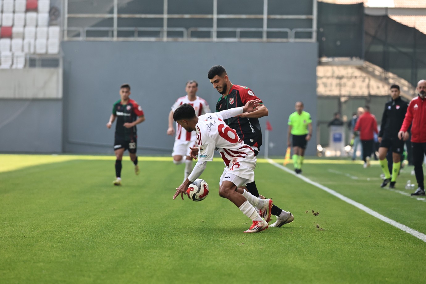 Karşıyaka: 2 - Ayvalıkgücü Belediyespor: 0
