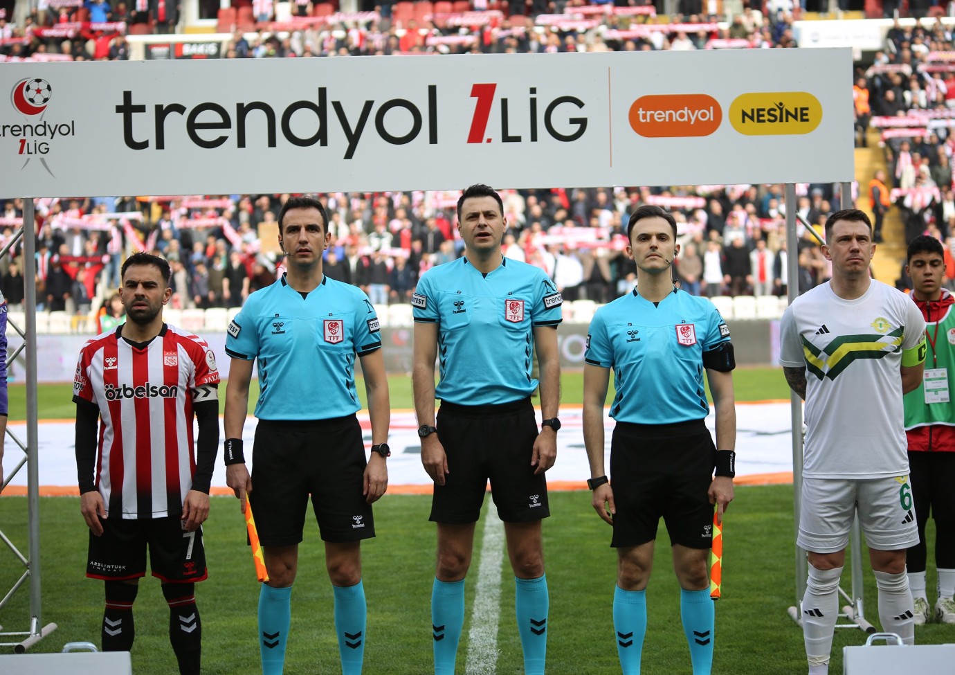 Özbelsan Sivasspor: 1 - Esenler Erokspor: 3