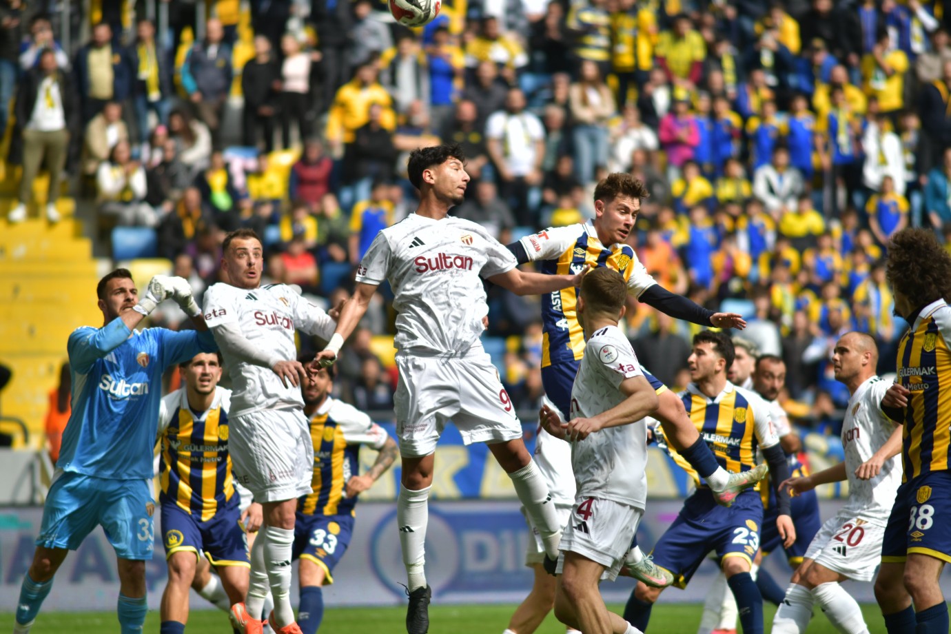 Agır Cezalar Verildi.