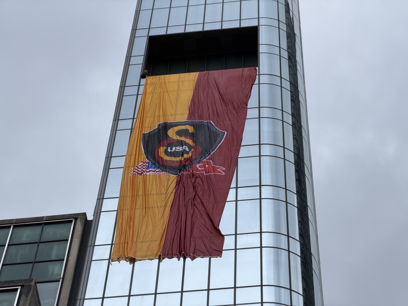 Galatasaray’ın şampiyonluğu New York’ta coşkuyla kutlandı
